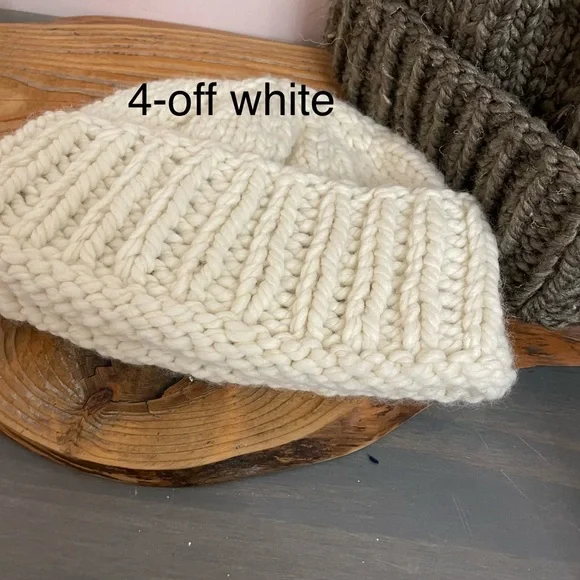 new Hand Knit chunky beanie hat, wool blend, unisex - Picture 4 of 4